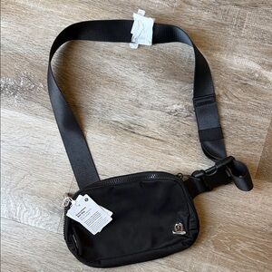 lululemon athletica Black Compact Sling Belt Bag